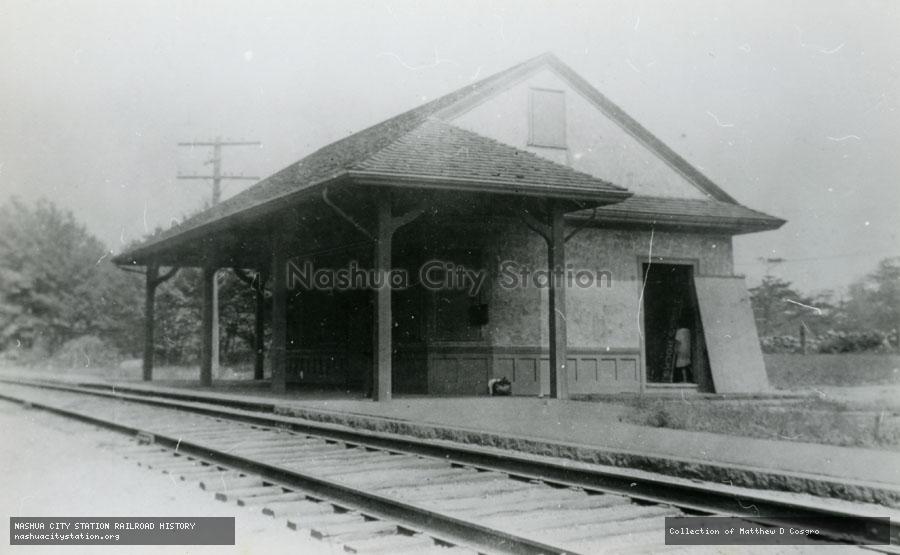Postcard: Boston & Maine Railroad Station, Bass Rocks, Gloucester, Massachusetts